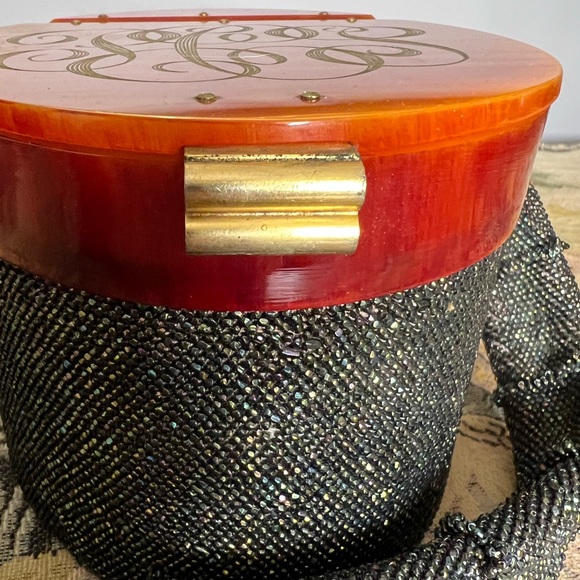 Vintage Beaded and Lucite Purse Bucket Satchel Style 1920s 1930s 1940,s - Picture 3 of 9